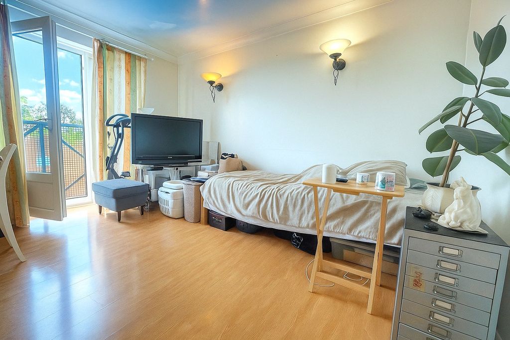 Property photo 2 of 5 Reception Room