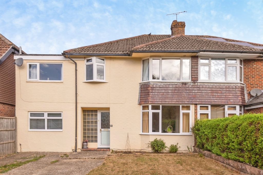 Property photo 1 of 18
