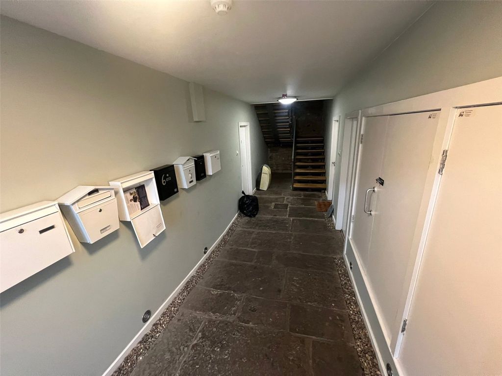 Property photo 3 of 11 Picture No. 05