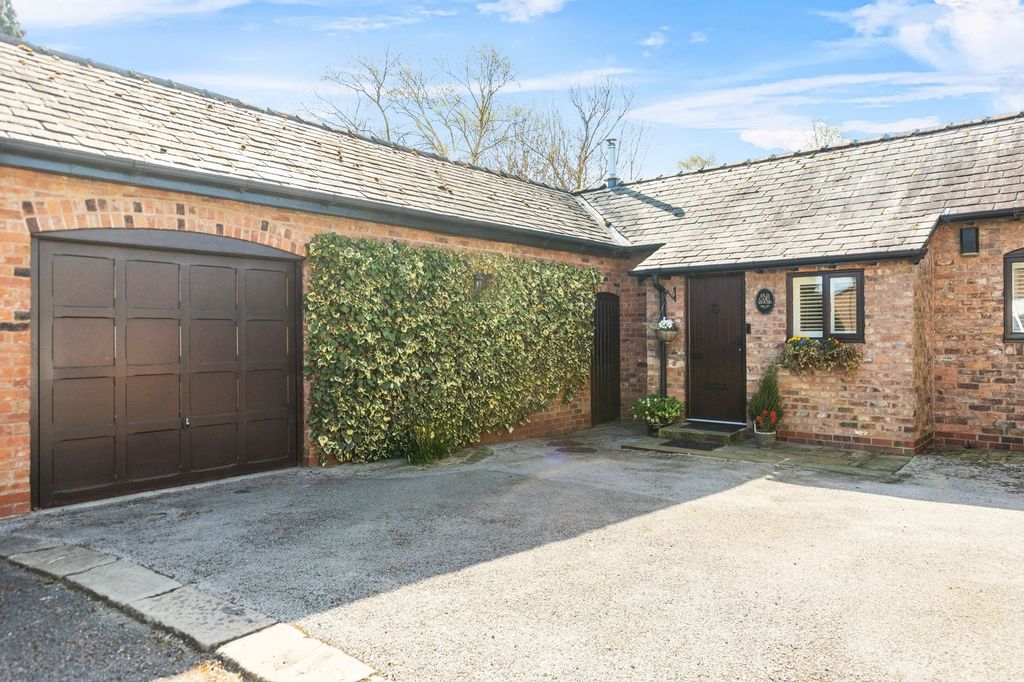Property photo 1 of 57