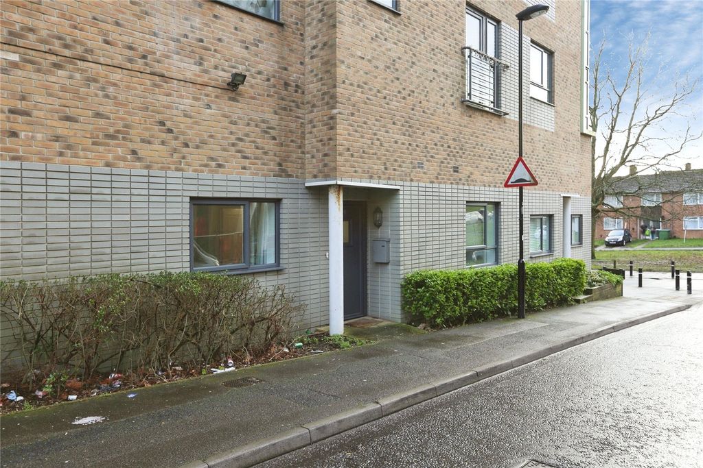 Property photo 2 of 9 Picture No. 03