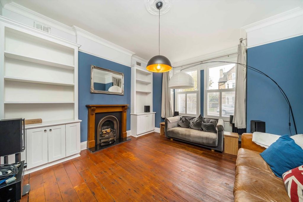 Property photo 2 of 7