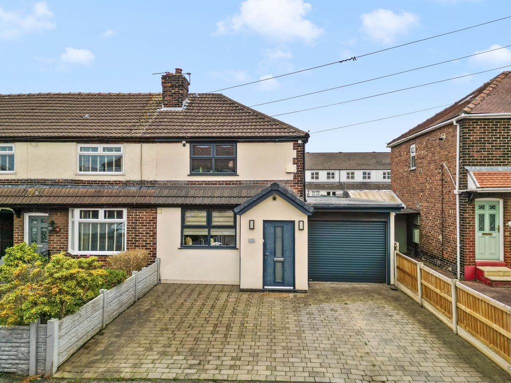 Property photo 1 of 21