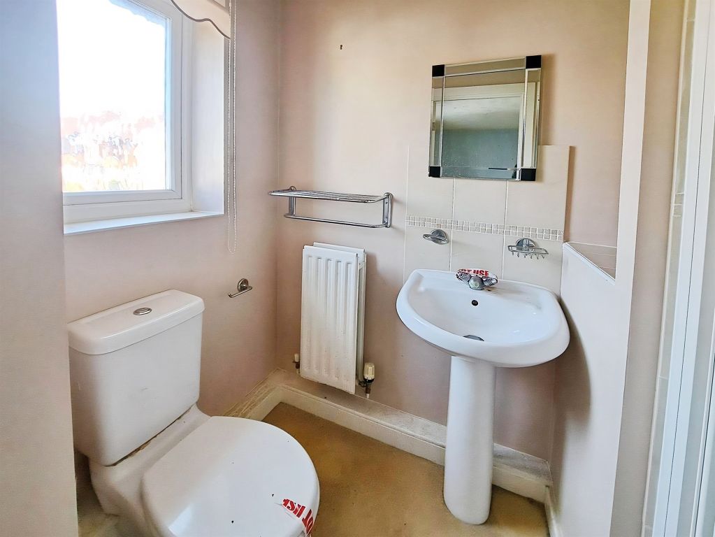 Property photo 3 of 9