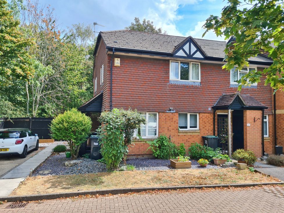 Property photo 1 of 16