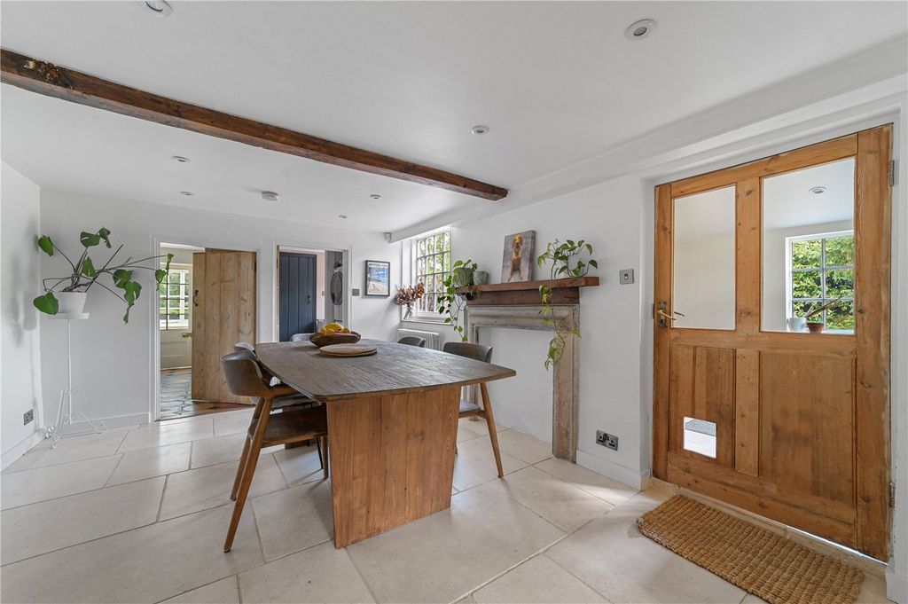 Property photo 2 of 41 Dining Room