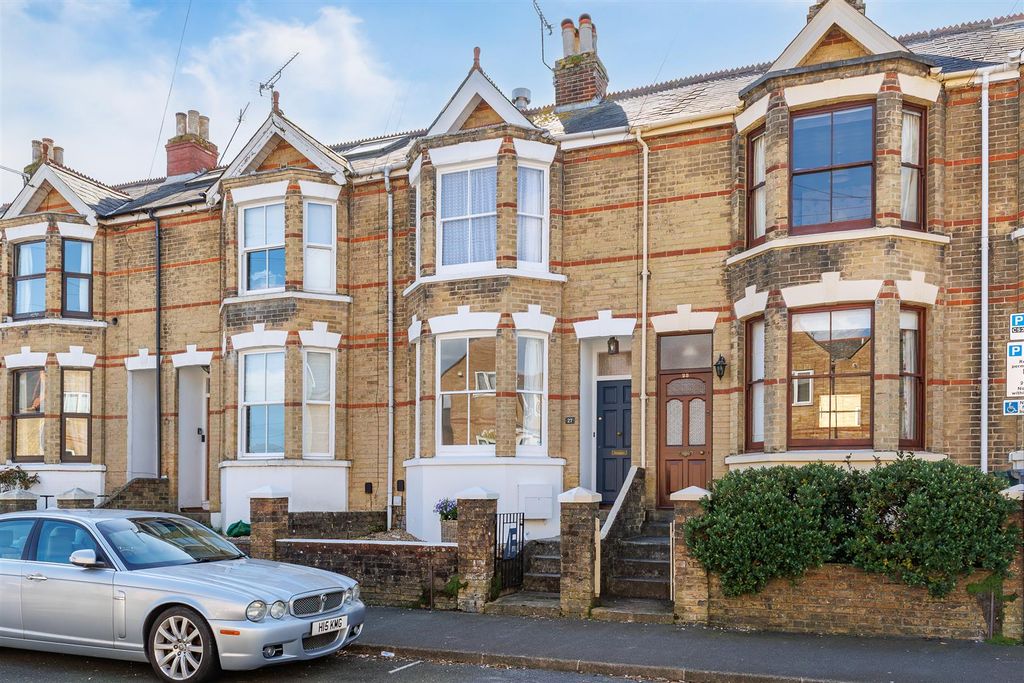 Property photo 1 of 23