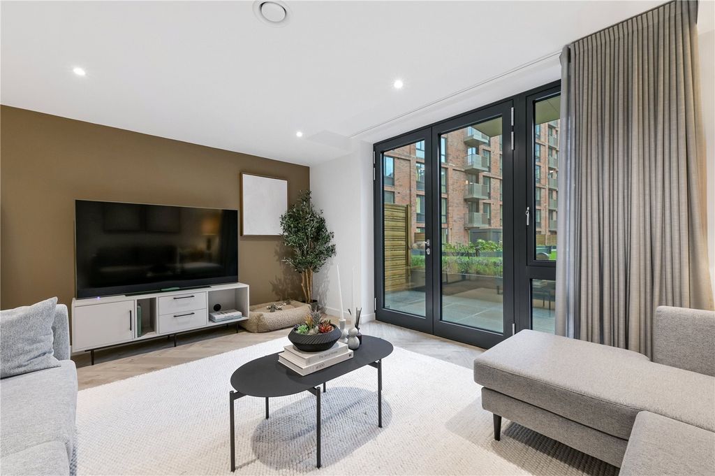 Property photo 3 of 11 Picture No. 05