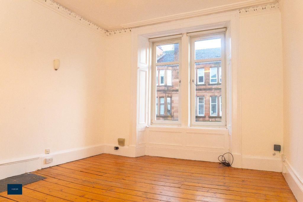 Property photo 3 of 11 Photo 3