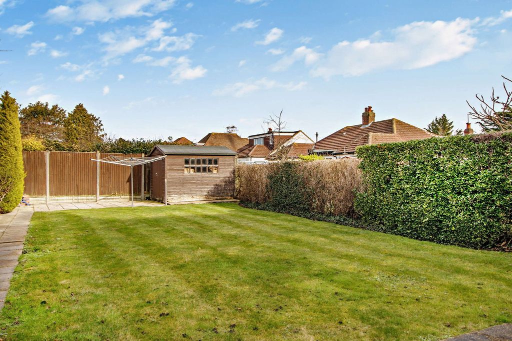 Property photo 2 of 29
