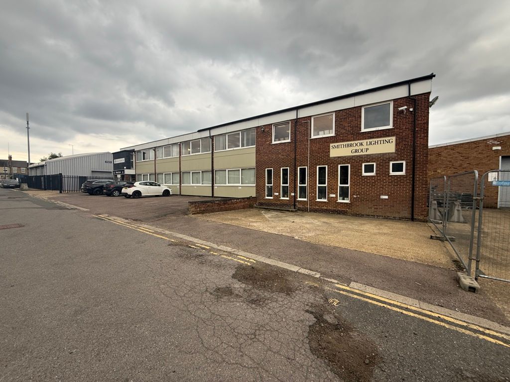 Property photo 3 of 7 Photo 14