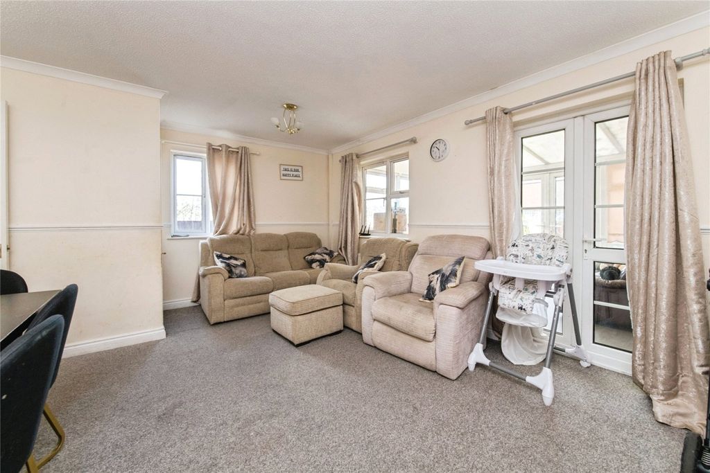 Property photo 3 of 12 Picture No. 09