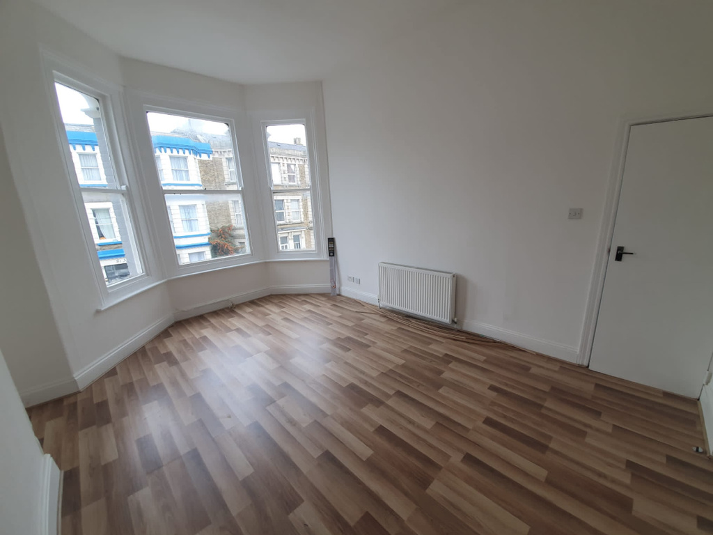 Property photo 2 of 3