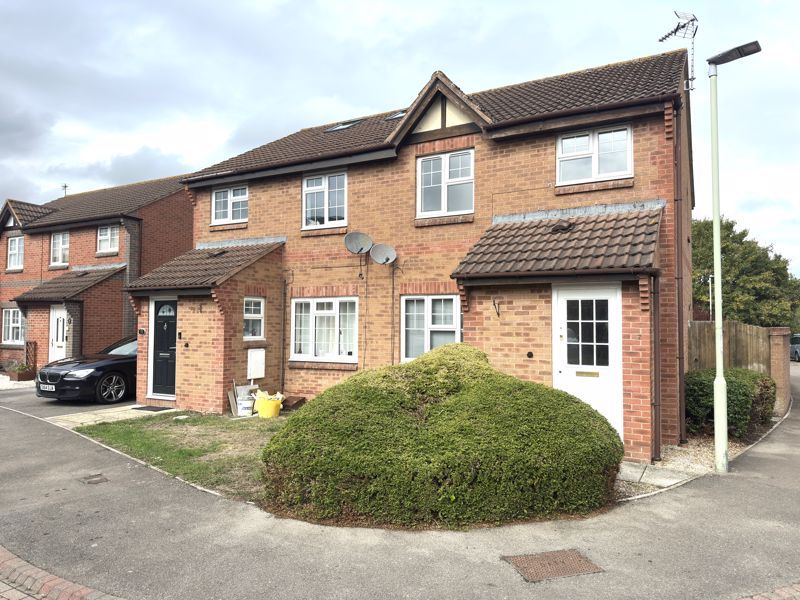 Property photo 1 of 15 External