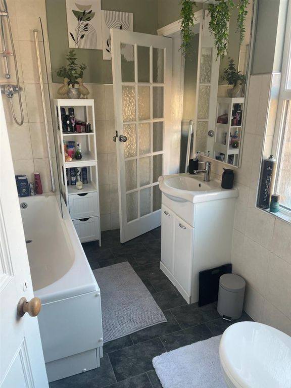 Property photo 3 of 6 2.Jpeg