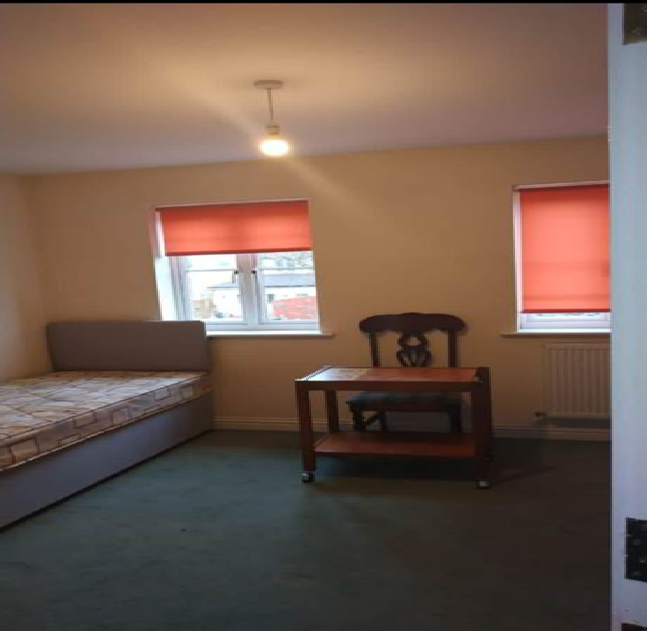 Property photo 3 of 8