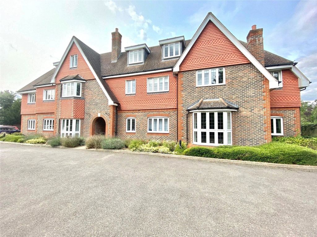 Property photo 1 of 8 Picture No. 21