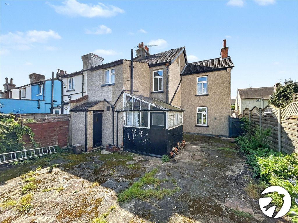 Property photo 3 of 25 Picture No. 10