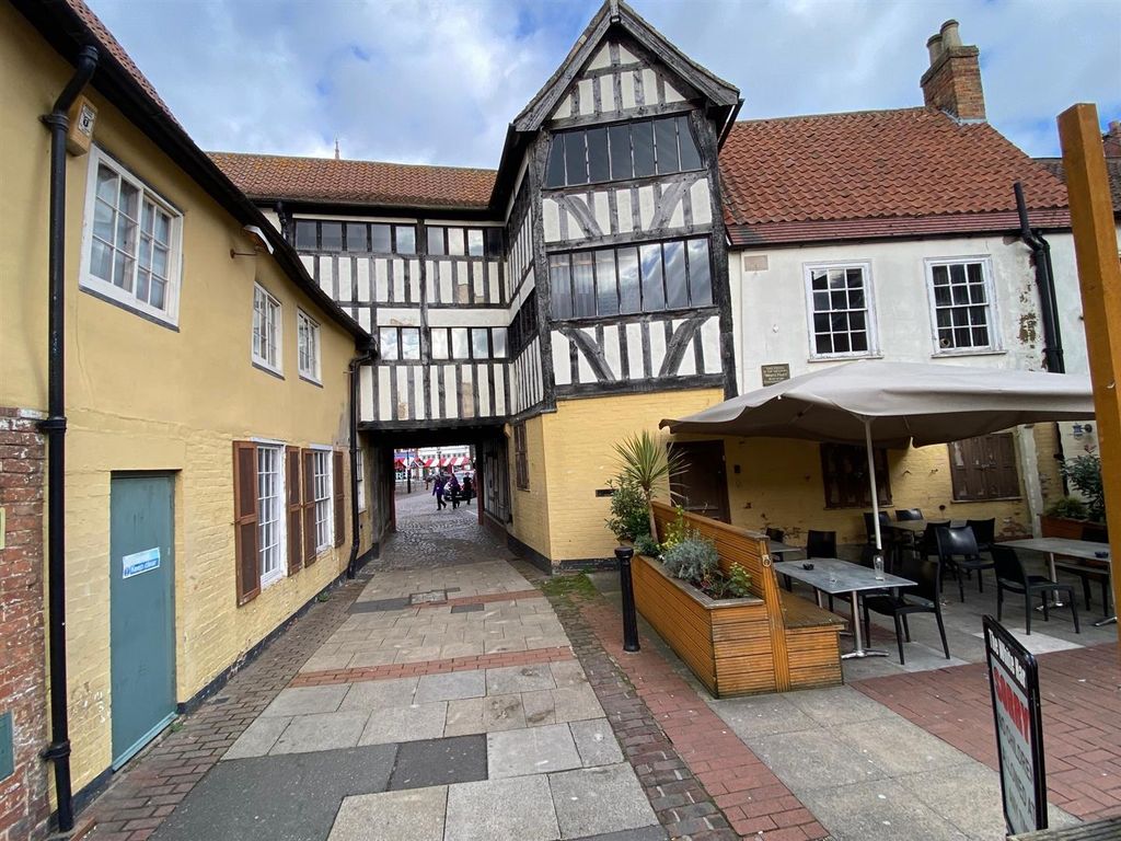 Property photo 1 of 10 Rear.Jpg