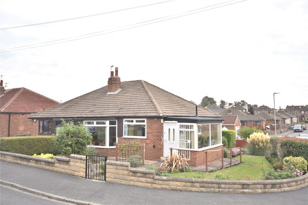 Property photo 1 of 17 Picture No. 12