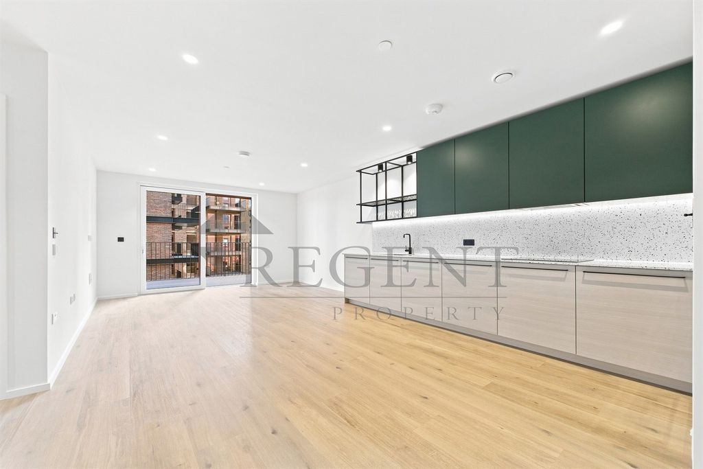 Property photo 1 of 21 (Main)