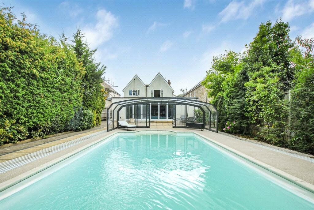 Property photo 2 of 26 Picture No. 44