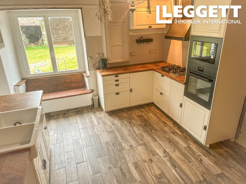 Property photo 3 of 10