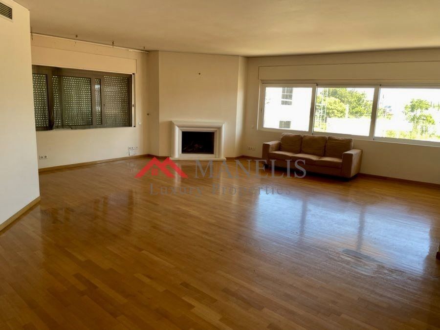 Property photo 1 of 10 (For Sale) Residential Floor Apartment || Athens North/Filothei - 160 Sq.m, 2 Bedrooms, 1.200.000€