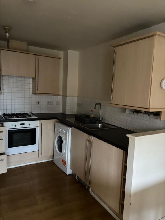 Property photo 1 of 3