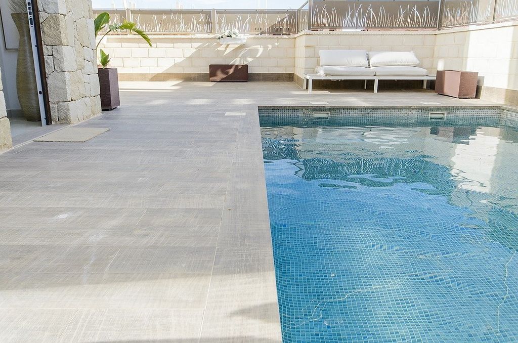 Property photo 3 of 47