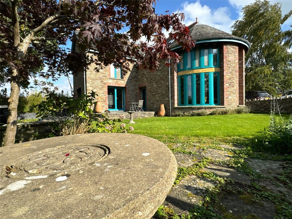Property photo 1 of 22 Picture No. 27