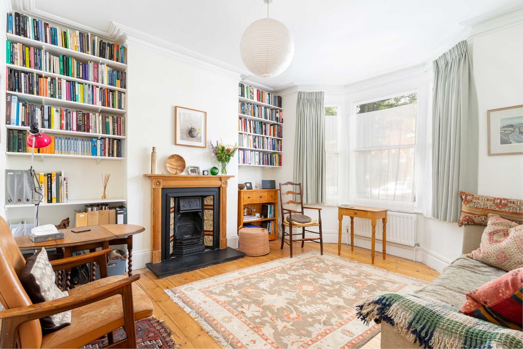 Property photo 1 of 15