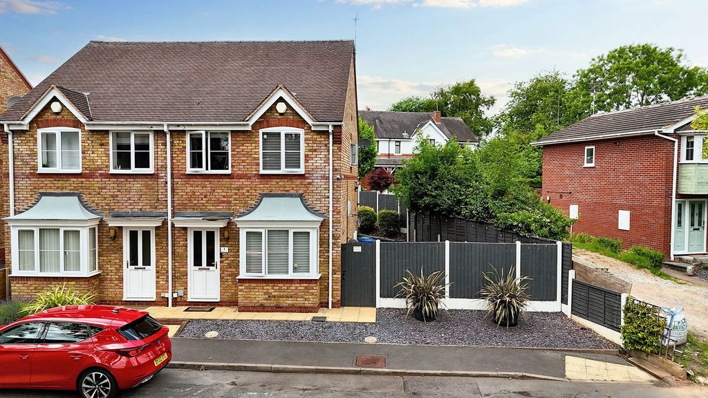 Property photo 1 of 22