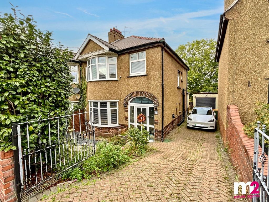 Property photo 1 of 18