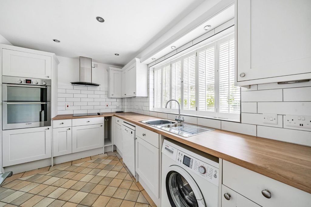 Property photo 3 of 9 1111993 (5).Jpg