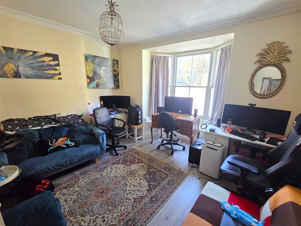 Property photo 3 of 11 Picture No. 09
