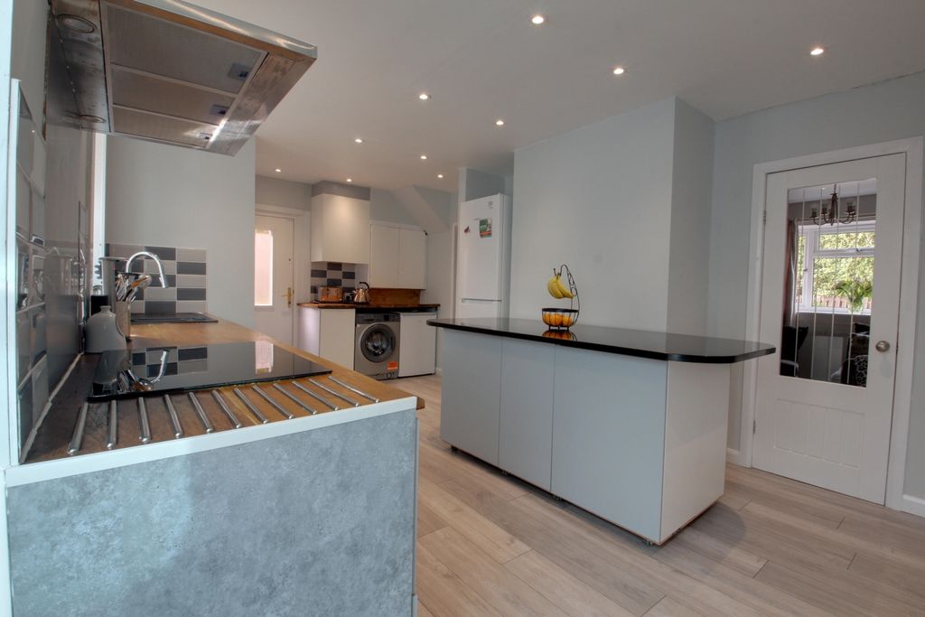 Property photo 3 of 15 Open Plan Kitchen Diner