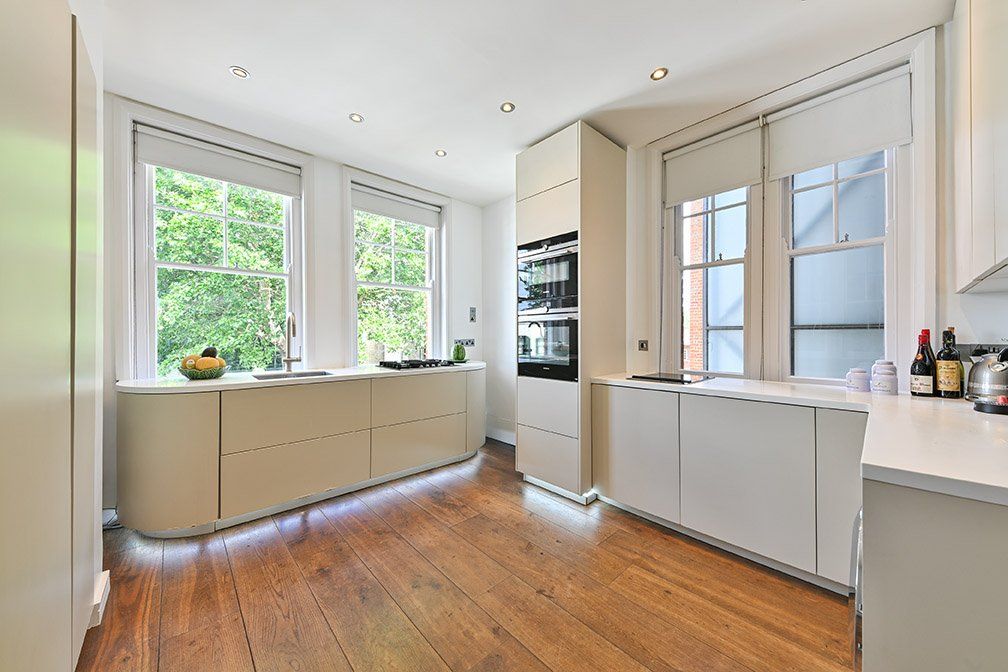 Property photo 2 of 18 Leafy Garden Views