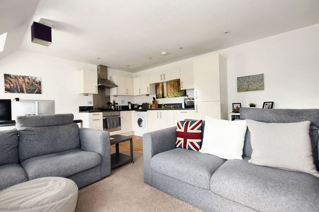 Property photo 2 of 9 Open Plan Living