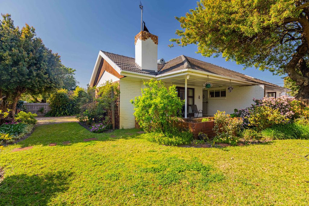 Property photo 1 of 31