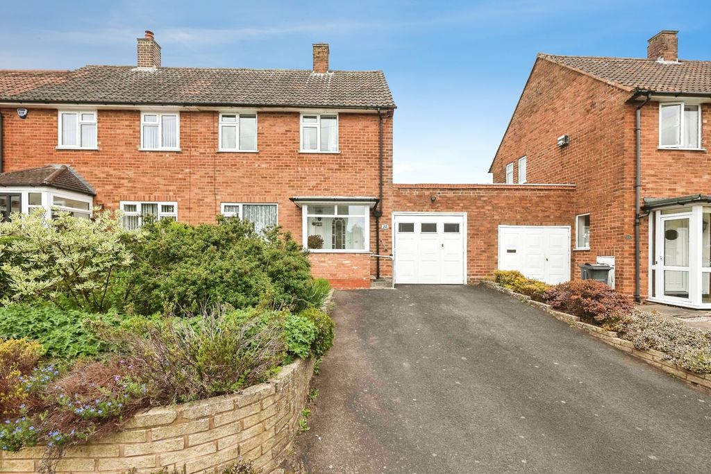 Property photo 1 of 17 Pbox-Img.Jpg