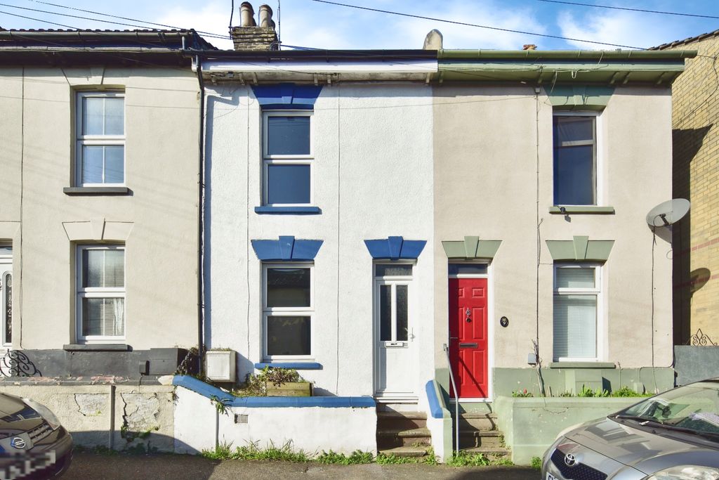 Property photo 1 of 10