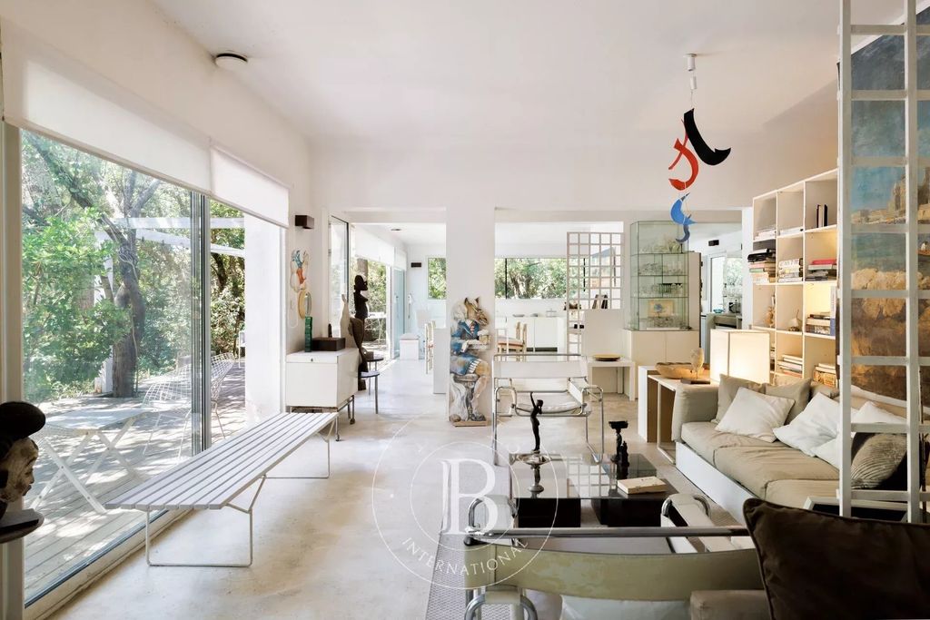 Property photo 1 of 16 Seignosse, Contemporary Villa Just A Short Walk From Estagnots Beach