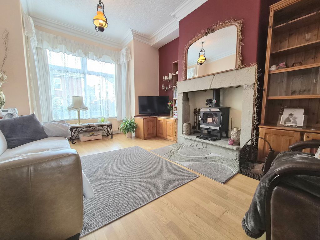Property photo 3 of 24