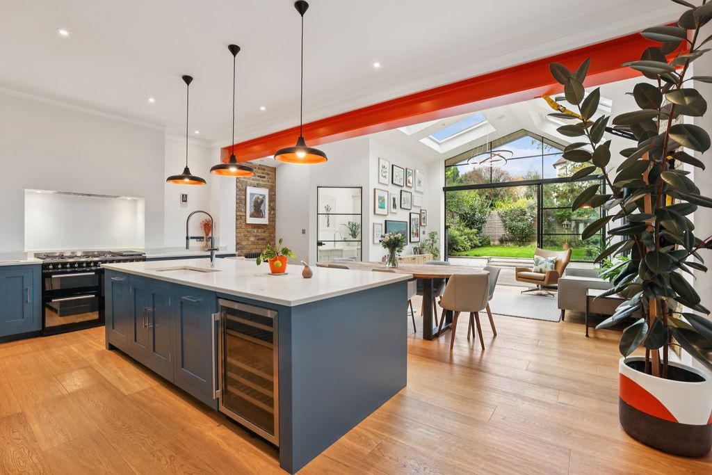 Property photo 2 of 41 Kitchen | Reception