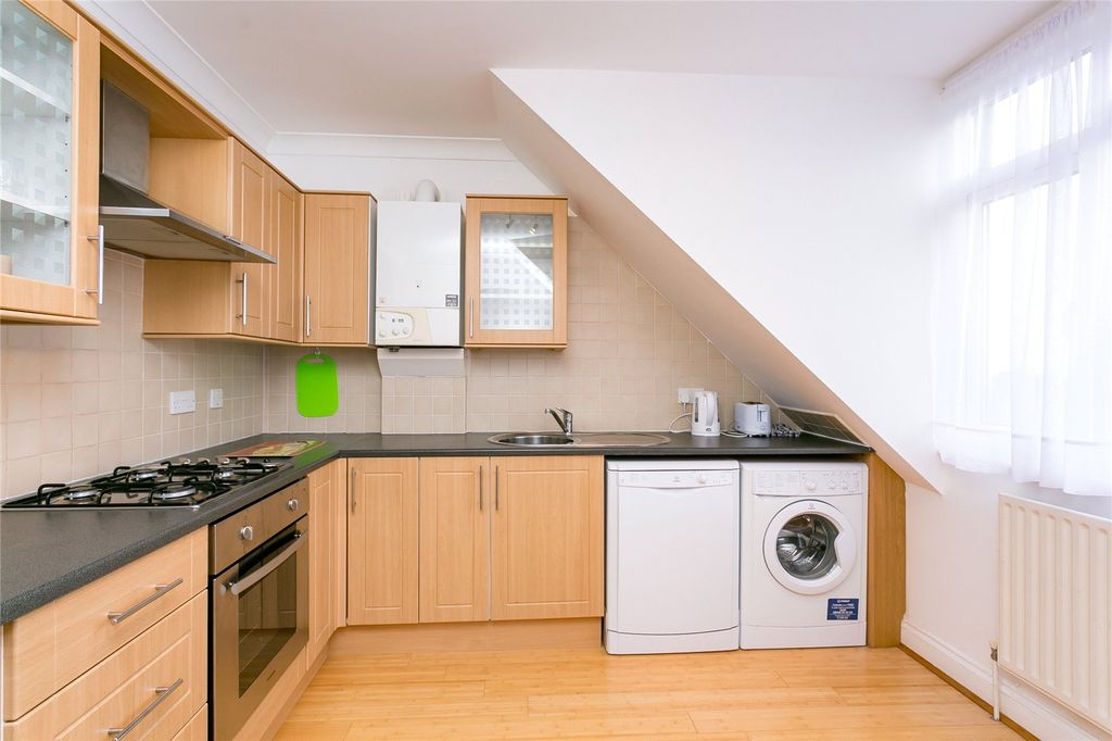 Property photo 3 of 7 Picture No. 08