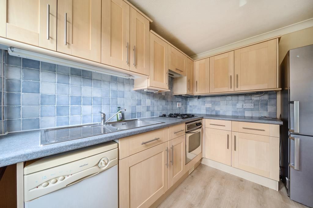 Property photo 2 of 20 Kitchen
