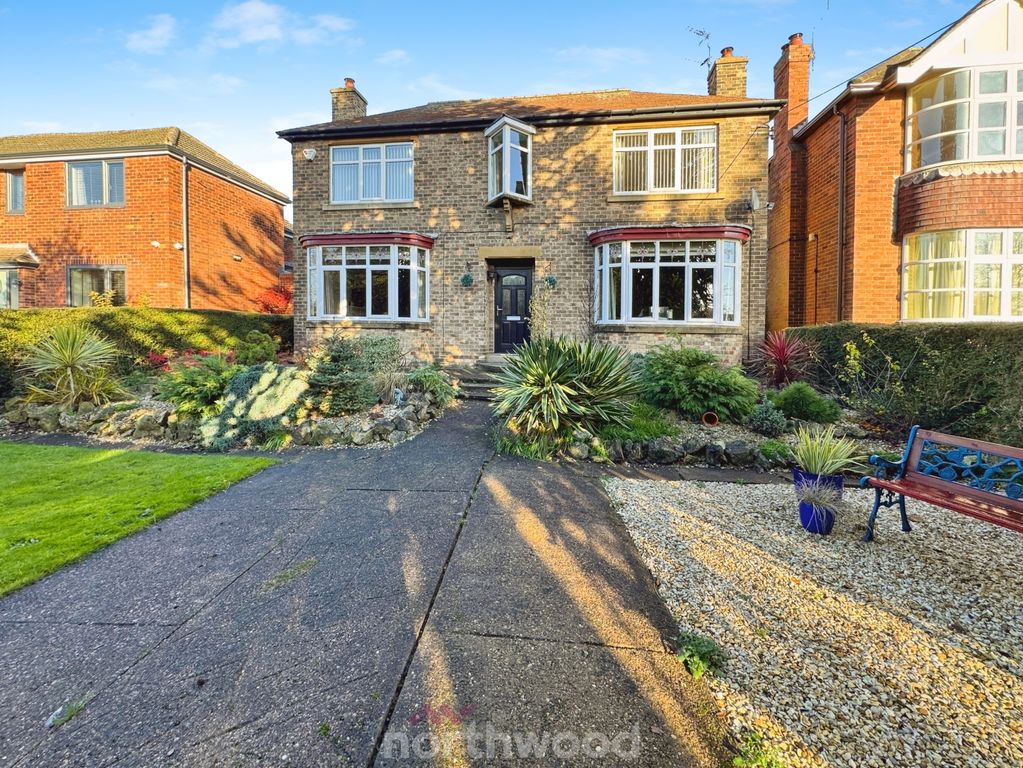 Property photo 1 of 26