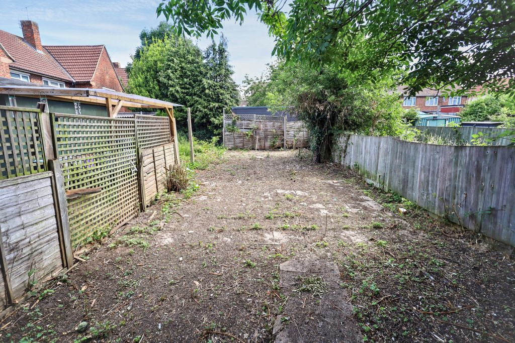 Property photo 3 of 24