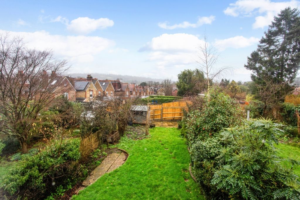 Property photo 2 of 9